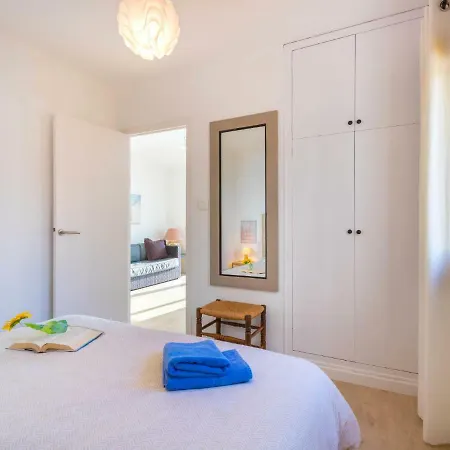 Canyelles Apartment *